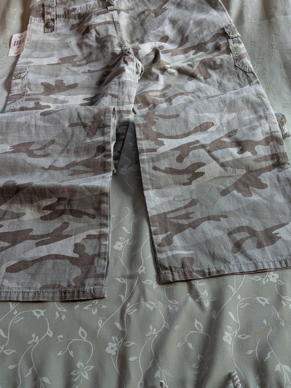 NWT BeBop brown/beige camo cargo women's pants with rhinestone, 5 junior